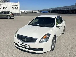 Nissan Altima, 2008