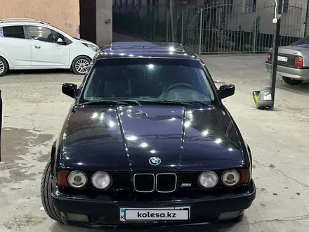 BMW 520 1992 года за 1 700 000 тг. в Туркестан