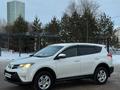 Toyota RAV4 2015 года за 10 000 000 тг. в Астана – фото 5