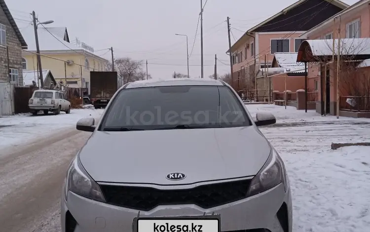 Kia Rio 2021 года за 8 100 000 тг. в Атырау