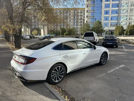 Hyundai Sonata 2020 года за 12 800 000 тг. в Алматы – фото 6