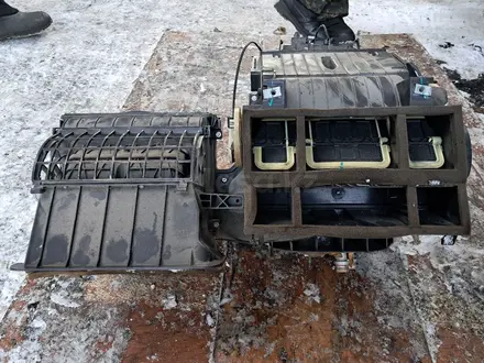 Шевролет авео т-300 корпус печка. за 45 000 тг. в Алматы