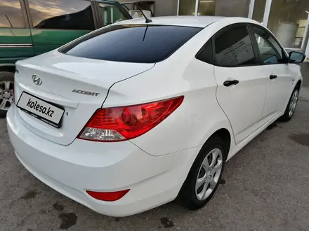 Hyundai Accent 2013 года за 5 200 000 тг. в Караганда – фото 3