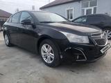 Chevrolet Cruze 2014 года за 2 900 000 тг. в Атырау – фото 3