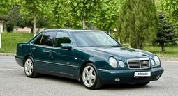 Mercedes-Benz E 320 1996 годаfor3 350 000 тг. в Шымкент