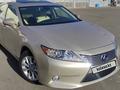 Lexus ES 300h 2012 годаfor9 000 000 тг. в Актау