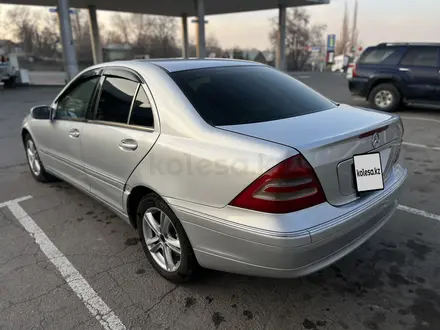 Mercedes-Benz C 200 2000 года за 2 400 000 тг. в Алматы – фото 6
