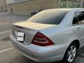 Mercedes-Benz C 200 2000 годаүшін2 400 000 тг. в Алматы – фото 7