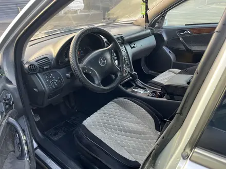 Mercedes-Benz C 200 2000 года за 2 400 000 тг. в Алматы – фото 8