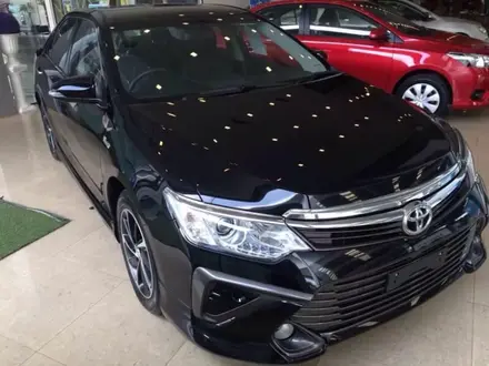 Toyota Camry 2017 года за 77 777 тг. в Караганда