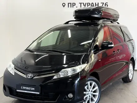 Toyota Previa 2017 года за 12 990 000 тг. в Астана