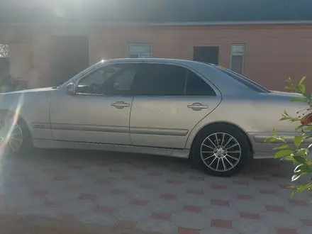 Mercedes-Benz E 240 2000 года за 4 000 000 тг. в Кызылорда – фото 6