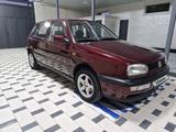 Volkswagen Golf 1993 года за 2 350 000 тг. в Шымкент
