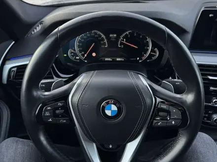 BMW 530 2017 года за 19 600 000 тг. в Петропавловск – фото 16