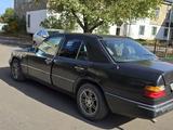 Mercedes-Benz E 230 1991 годаүшін850 000 тг. в Караганда – фото 4