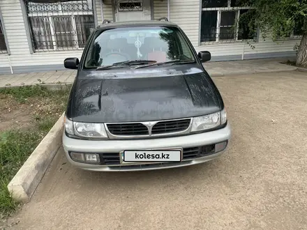 Mitsubishi Chariot 1995 года за 2 000 000 тг. в Уральск