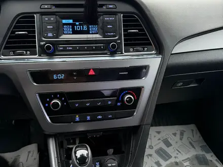 Hyundai Sonata 2015 года за 4 000 000 тг. в Караганда – фото 13