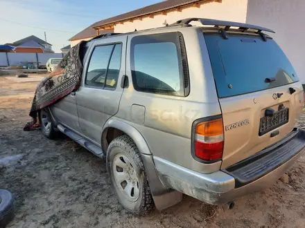 Nissan Pathfinder 1998 года за 990 000 тг. в Атырау