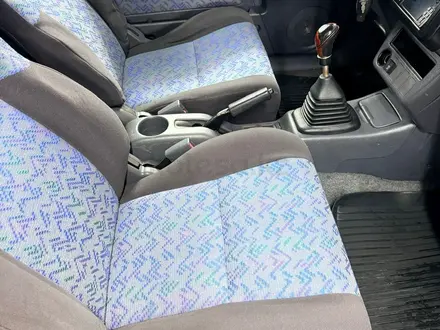 Toyota RAV4 Prestige 1996 года за 3 490 000 тг. в Павлодар – фото 14