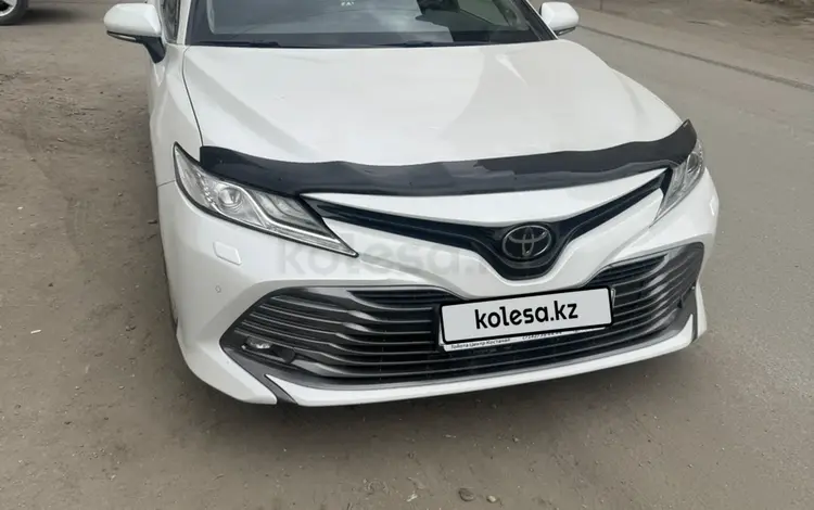 Toyota Camry 2021 годаүшін15 000 000 тг. в Семей