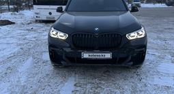 BMW X5 2021 года за 46 000 000 тг. в Астана – фото 2