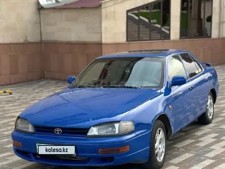 Toyota Camry 1993 года за 1 000 000 тг. в Шымкент