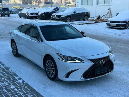 Lexus ES 250 2022 года за 20 700 000 тг. в Астана – фото 3