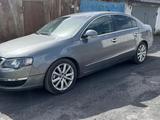 Volkswagen Passat 2007 годаүшін3 100 000 тг. в Экибастуз – фото 2