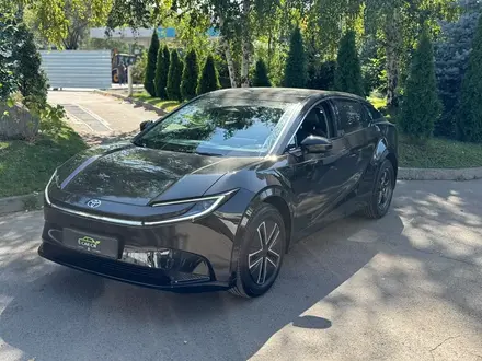 Toyota bZ5 2025 года за 13 800 000 тг. в Алматы