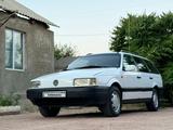Volkswagen Passat 1993 года за 1 300 000 тг. в Тараз – фото 2