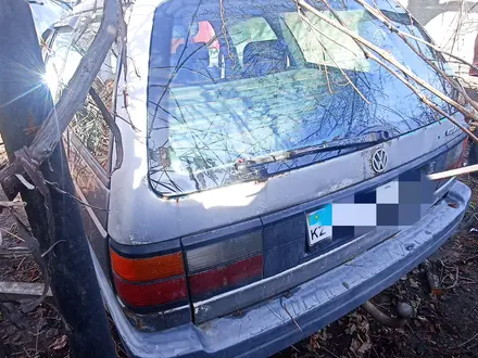 Volkswagen Passat 1991 года за 700 000 тг. в Алматы – фото 24