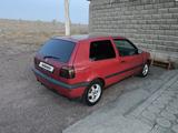 Volkswagen Golf 1995 годаүшін1 500 000 тг. в Мерке