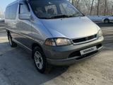 Toyota Granvia 1996 года за 4 100 000 тг. в Усть-Каменогорск – фото 2