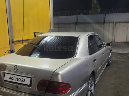 Mercedes-Benz E 280 1996 года за 1 500 000 тг. в Алматы – фото 11