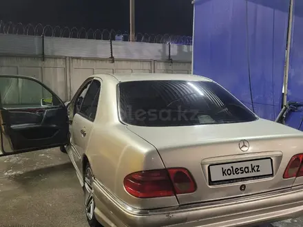 Mercedes-Benz E 280 1996 года за 1 500 000 тг. в Алматы – фото 3