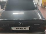 Mercedes-Benz E 230 1992 года за 1 600 000 тг. в Астана – фото 4