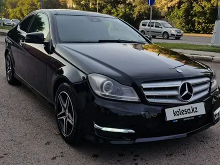 Mercedes-Benz C 200 2012 года за 3 500 000 тг. в Караганда