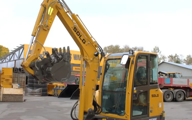 SDLG  Гусеничений экскаватор экскаватор E635F 2026 года за 18 540 000 тг. в Алматы
