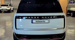 Land Rover Range Rover SV 2024 года за 98 000 000 тг. в Алматы – фото 4