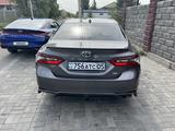 Toyota Camry 2021 годаfor13 000 000 тг. в Алматы – фото 2