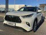 Toyota Highlander 2024 года за 35 000 000 тг. в Астана