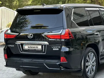 Lexus LX 570 2018 года за 45 000 000 тг. в Алматы – фото 12