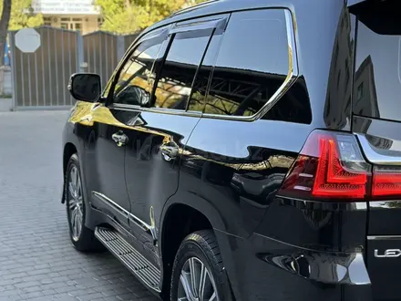 Lexus LX 570 2018 года за 45 000 000 тг. в Алматы – фото 14