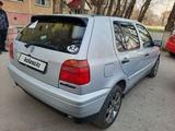 Volkswagen Golf 1997 года за 2 400 000 тг. в Тараз – фото 4