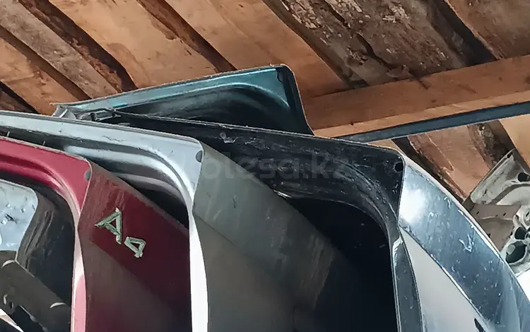 Крышка багажника Ауди А4 б5 за 20 000 тг. в Алматы