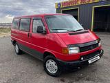 Volkswagen Multivan 1993 года за 5 000 000 тг. в Караганда – фото 2