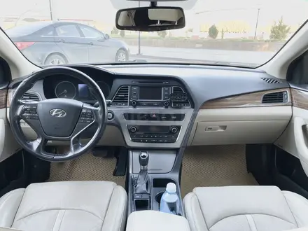 Hyundai Sonata 2015 года за 8 000 000 тг. в Атырау – фото 8