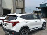 Kia Seltos 2024 года за 8 500 000 тг. в Шымкент – фото 3
