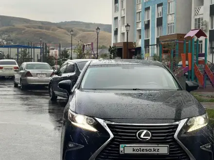 Lexus ES 250 2017 года за 16 000 000 тг. в Алматы