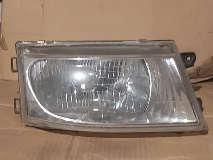 Фара левая на Mitsubishi Spase Wagon за 25 000 тг. в Астана
